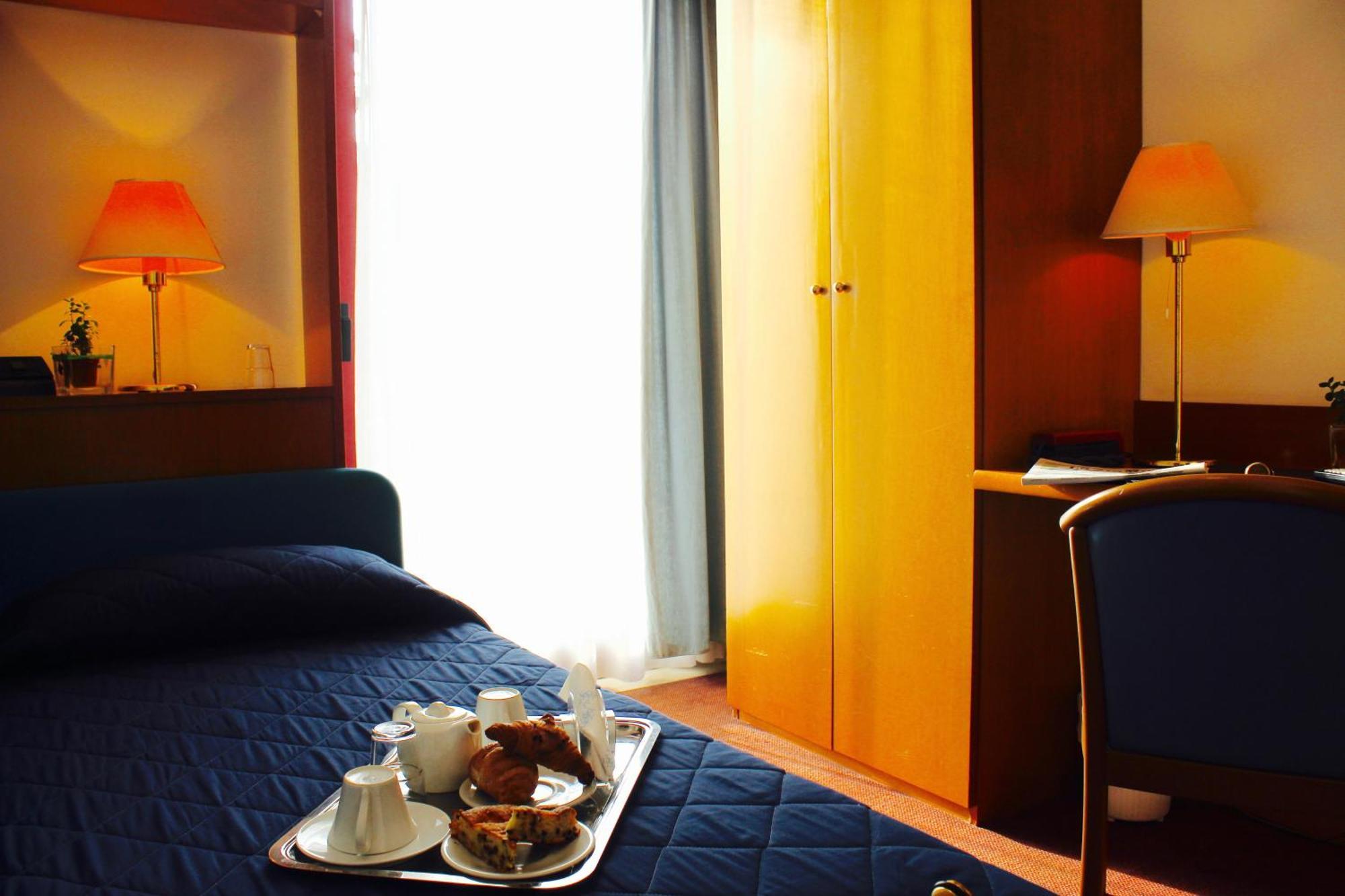 Arcangelo Roof Hotel Rimini Dış mekan fotoğraf